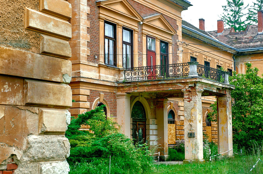 Gothard-Kastély, Hungary